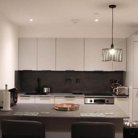 Amazing Luxury One Bedroom Apartment In The Heart Of Preston Preston  Exteriör bild