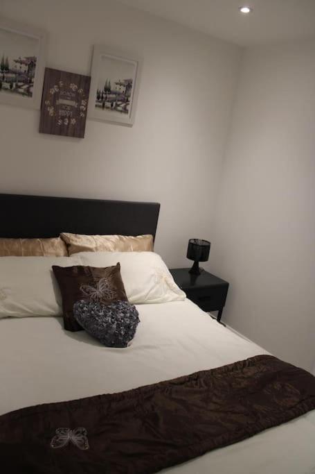 Amazing Luxury One Bedroom Apartment In The Heart Of Preston Preston  Exteriör bild